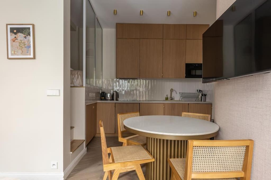 Elegant 4-Star Stay In Central Paris - Suite Apart エクステリア 写真